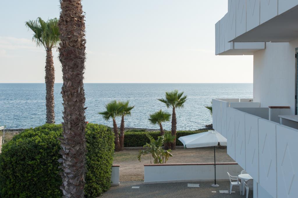 Blu Side Hotel & Residence Torre San Giovanni Ugento Exterior foto